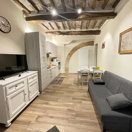 Апартаменты La Casa Della Campana Кортона